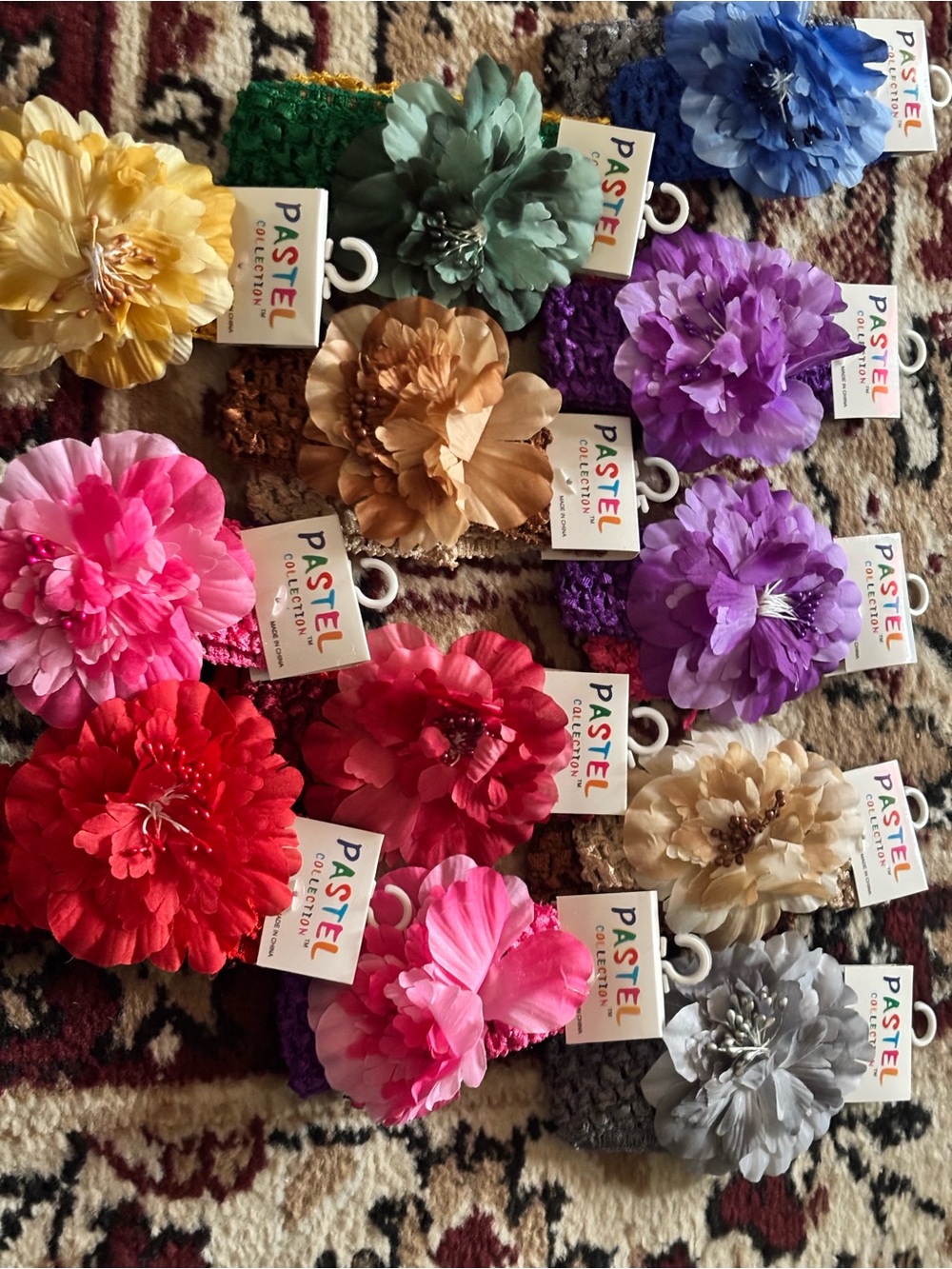 Pastel Collection Flower Headbands – 24 Cards / 48 Headbands